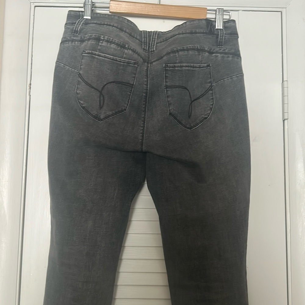 Women 16 black grayish worn once holds you in nicely
